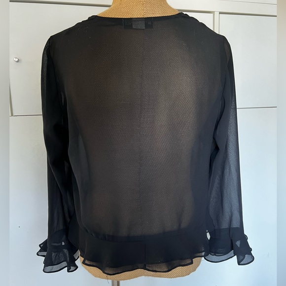 Women’s top - Picture 4 of 5